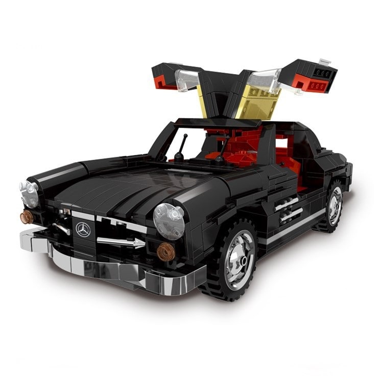 Конструктор XINGBAO XB-03010 MOC Mercedes SLS